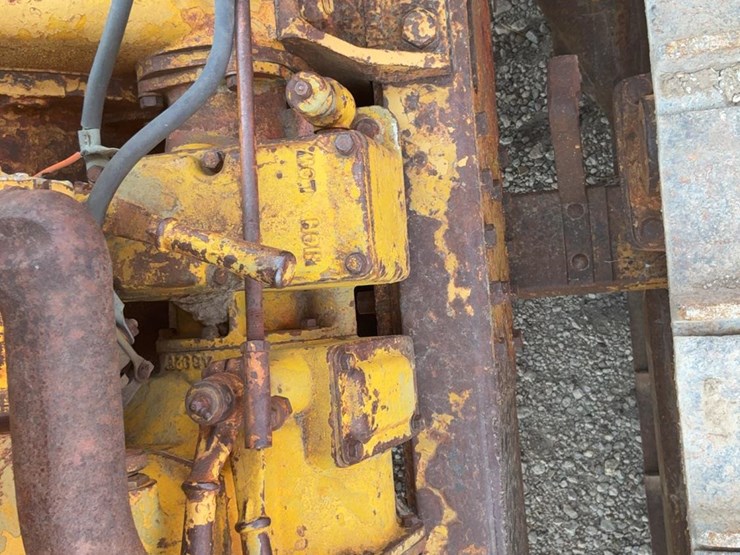 1947-caterpillar-d8-image-19