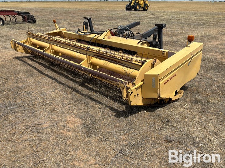 new-holland-2300bf-image-1