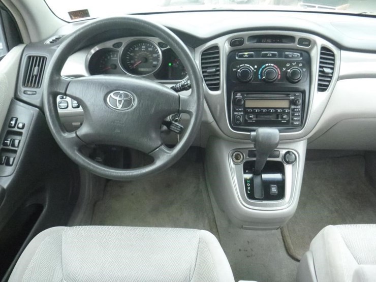 2001-toyota-rav4-image-9