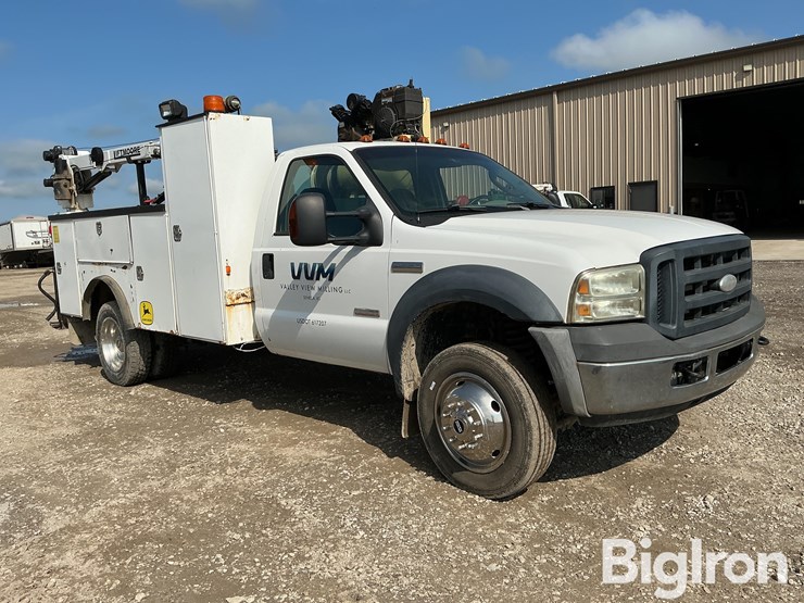 2006-ford-f550-xl-image-3