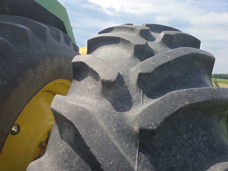 john-deere-8760-image-27