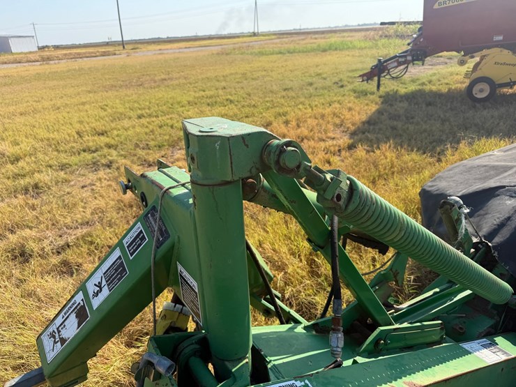 john-deere-275-image-6