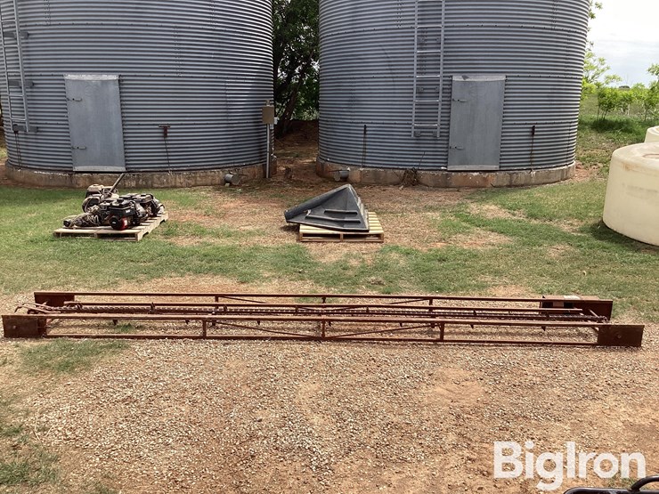 grave-mfg,-co-small-square-baler-conveyor-image-4