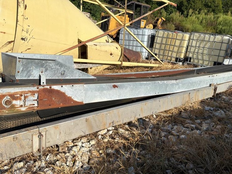 #664-•-concave-belt-conveyor-image-2