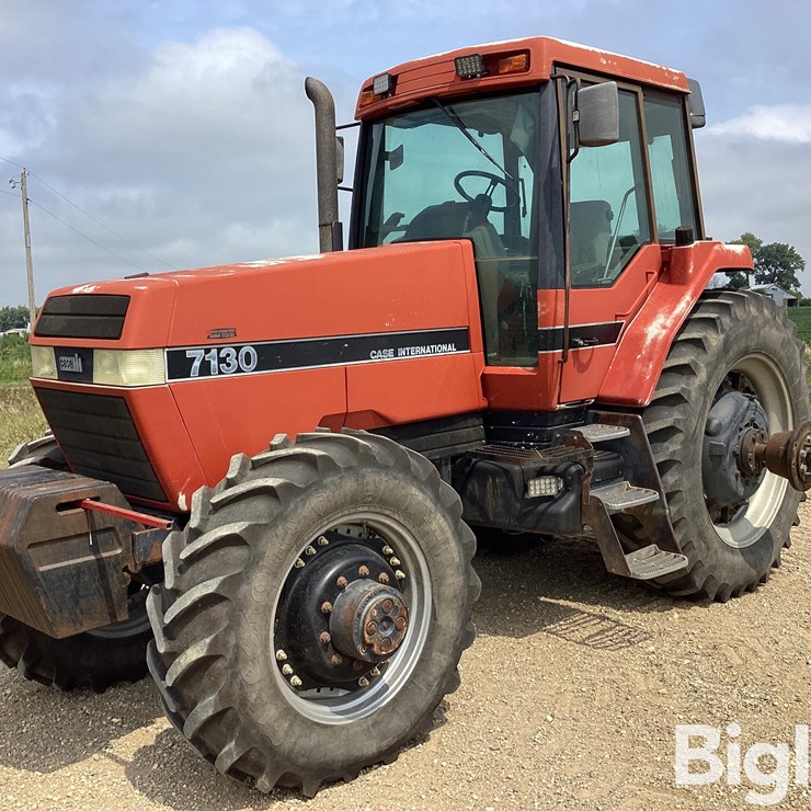 1989 CASE IH 7130