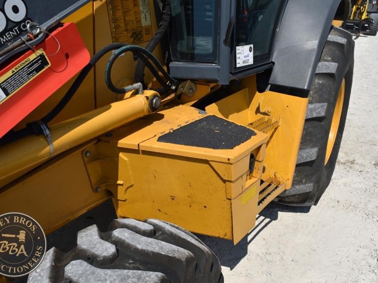 2015-deere-410k-image-25