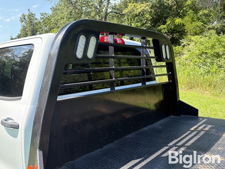 2019-chevrolet-silverado-3500-image-12