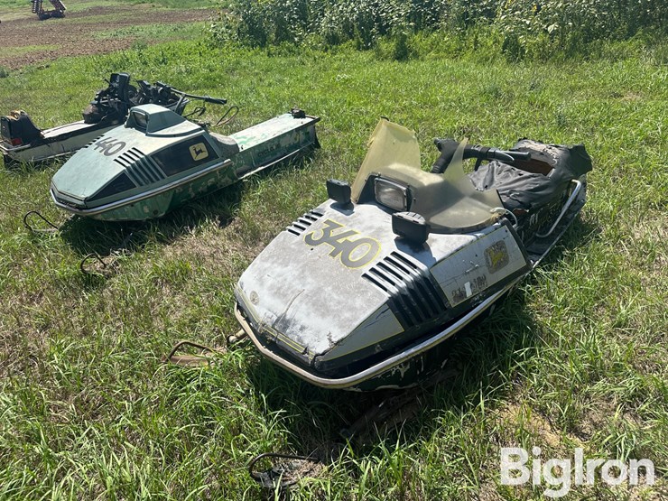 john-deere-340-image-10
