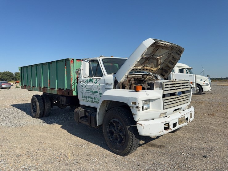 1989-ford-f700-image-2