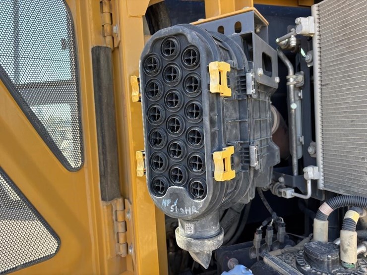 2023-xcmg-xe155ucr-hydraulic-excavator-image-49