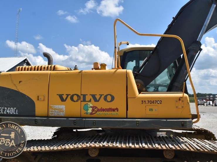 2008-volvo-ec240cl-image-28