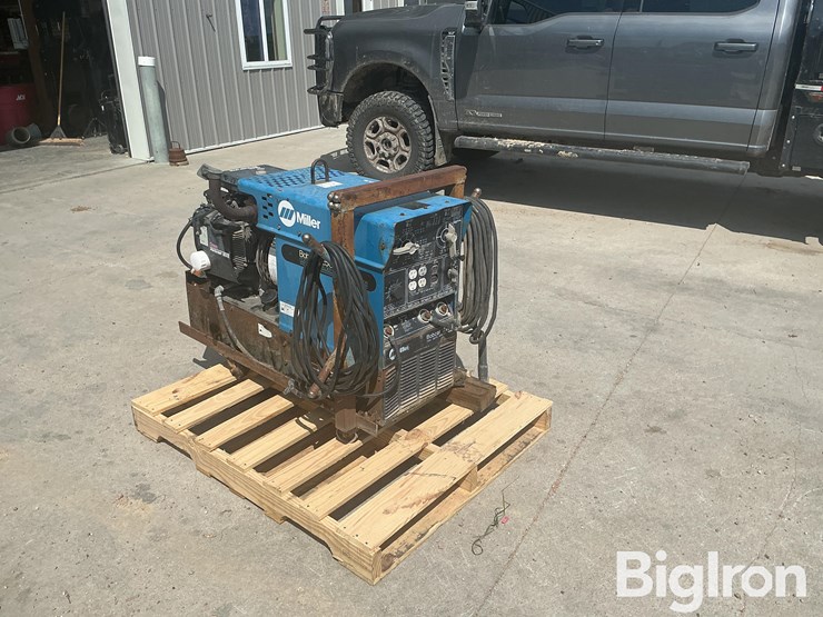 miller-bobcat-225-image-3