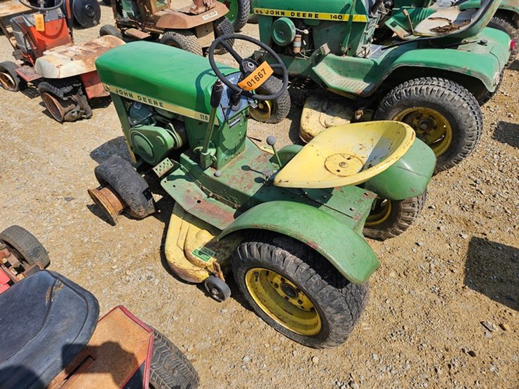 john-deere-110-image-3