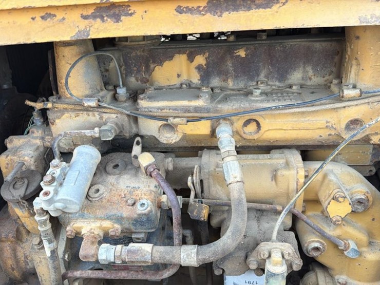 1988-caterpillar-518-image-34