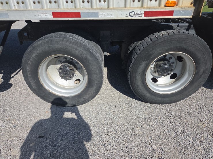 1996-ford-l9000-image-15