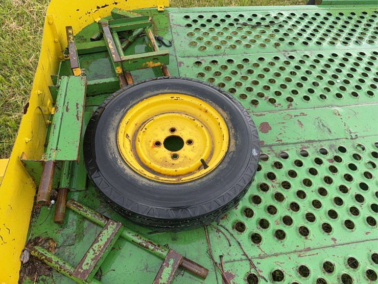 tilt-deck-trailer-image-12