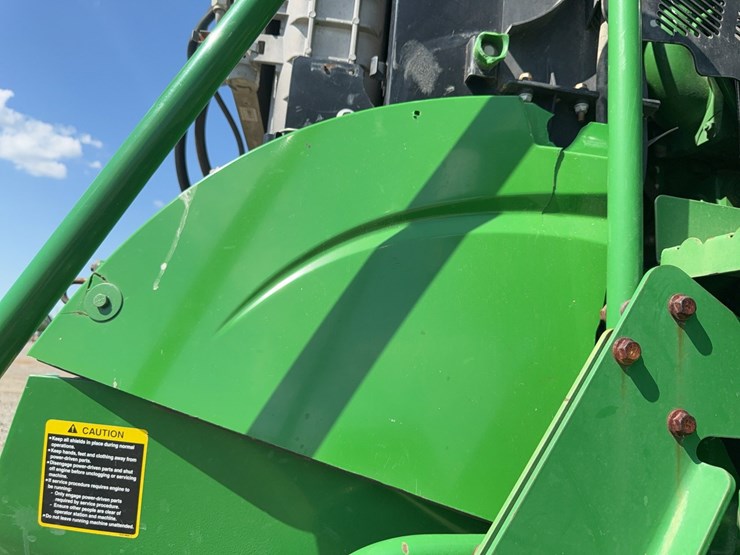 2016-john-deere-r4038-image-63