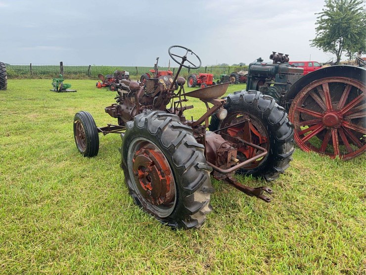 case-parts-tractor-image-2
