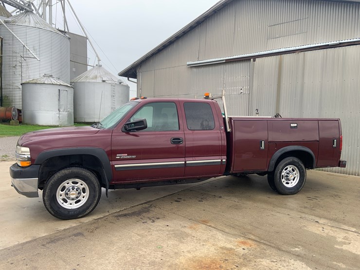 2001-chevrolet-2500hd-image-3