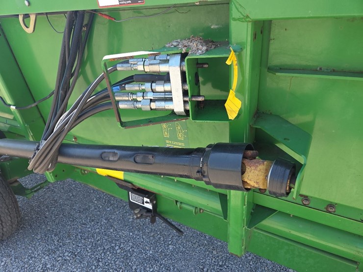 john-deere-635f-image-32