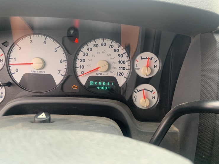2007-dodge-ram-3500-image-23