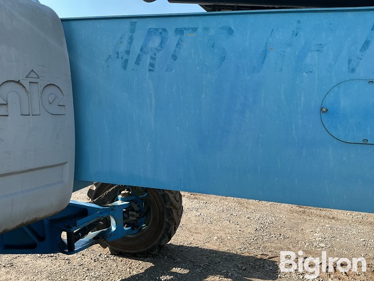 2007-genie-z-135-boom-lift-image-13