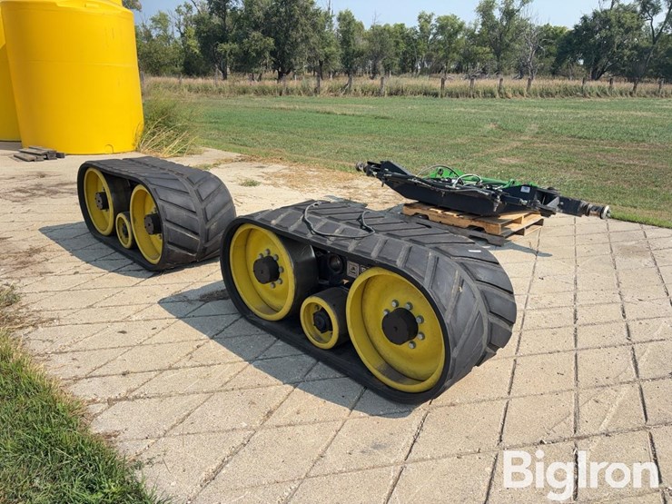 john-deere-db90-image-1