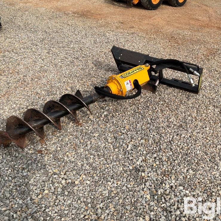 Belltec 300 Hydraulic Post Hole Digger