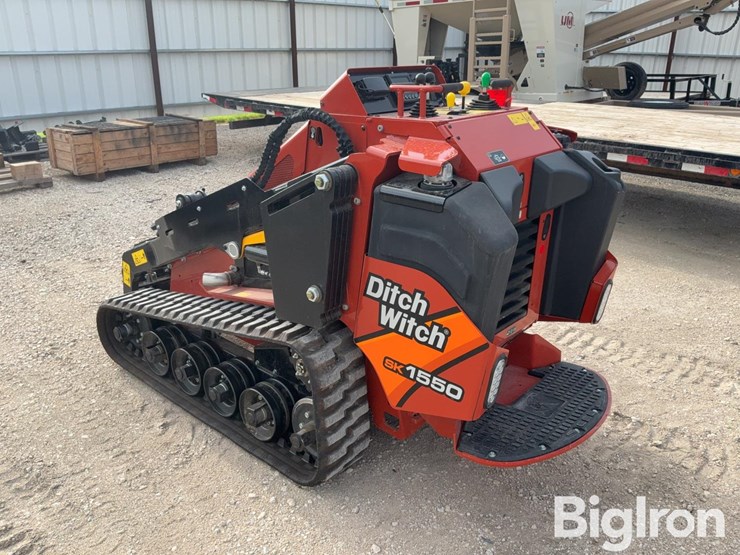 2024-ditch-witch-sk1550-image-8