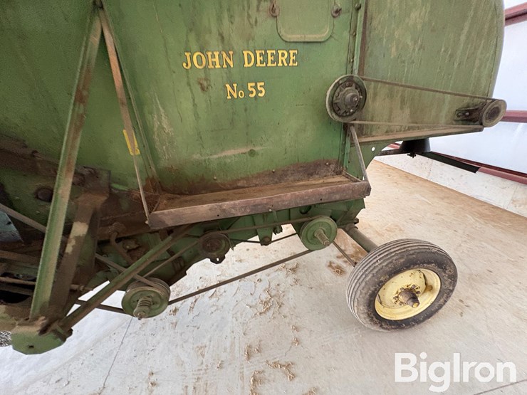 1955-john-deere-55-image-9