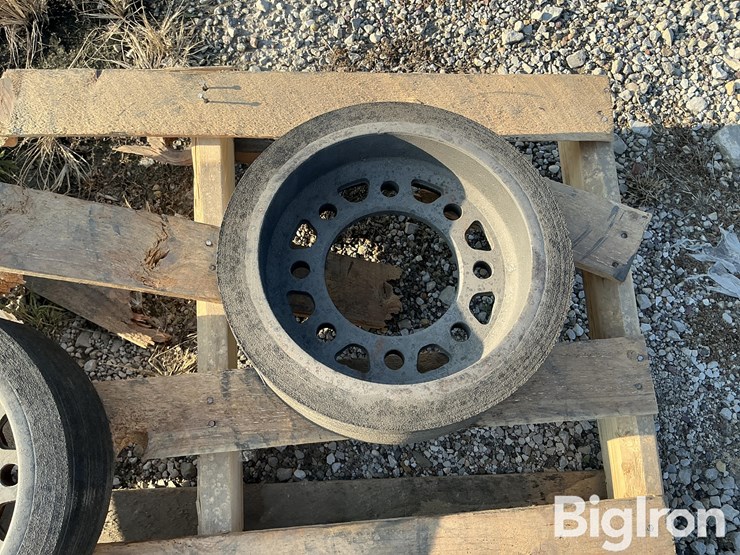 john-deere-8020-image-12