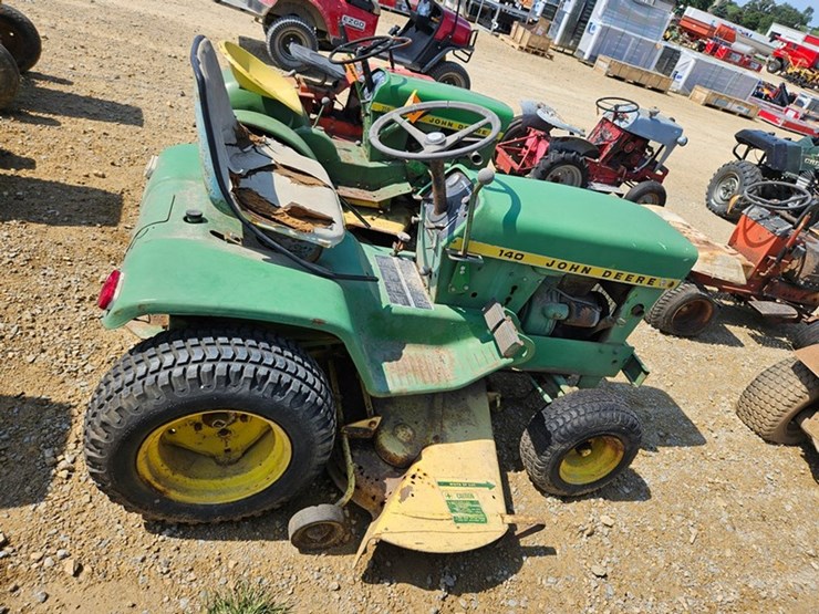 john-deere-140-image-6