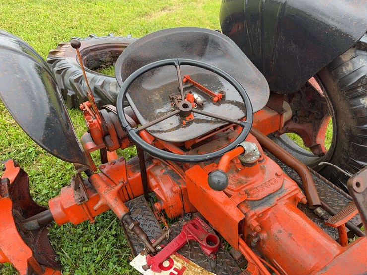 case-vac-parts-tractor-image-12