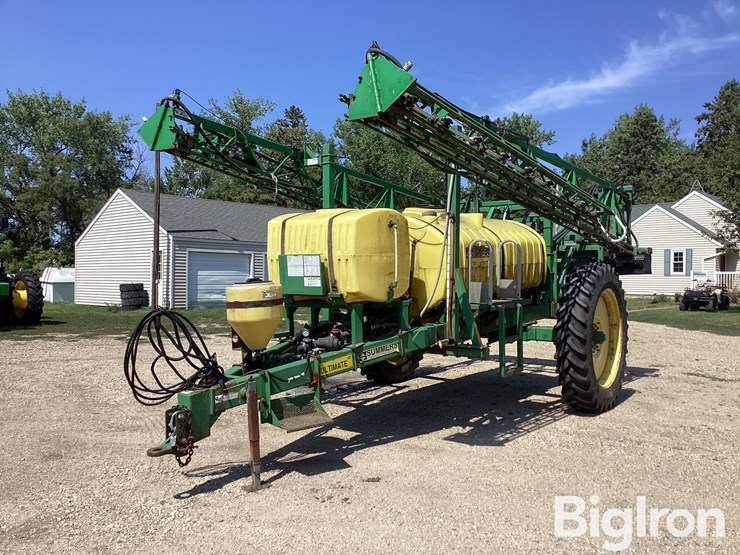 2002-summers-80'-pull-type-sprayer-image-1