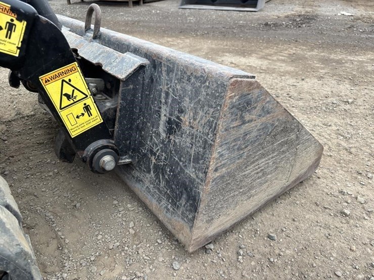 2016-ditch-witch-sk850-image-8