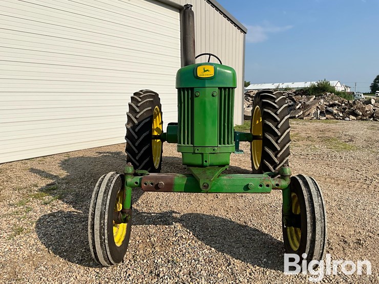 1959-john-deere-530-image-2