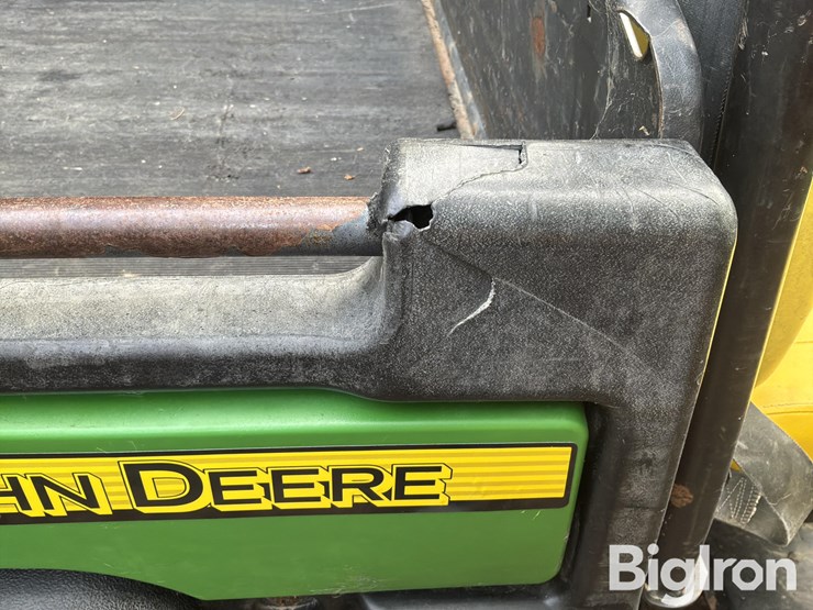 2012-john-deere-gator-image-19