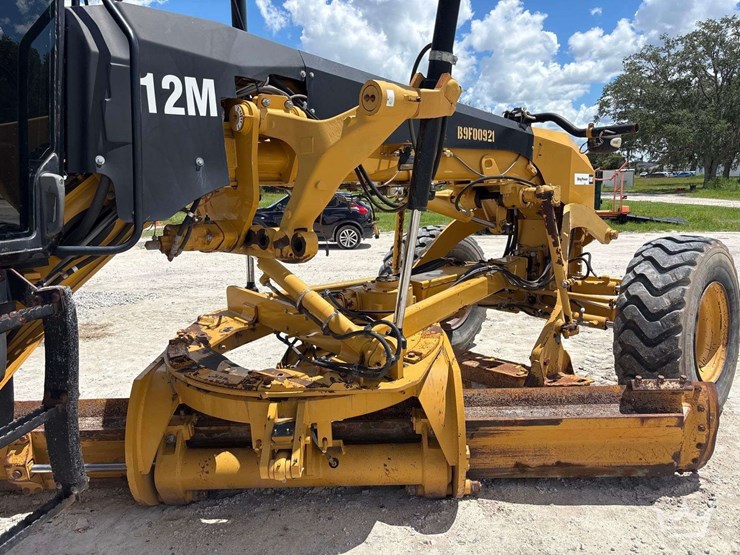 caterpillar-c6.6-image-39