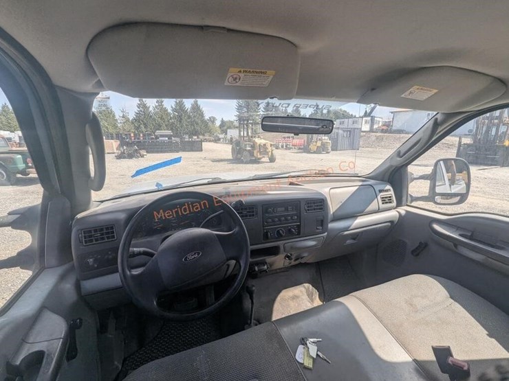 2004-ford-f350-image-17