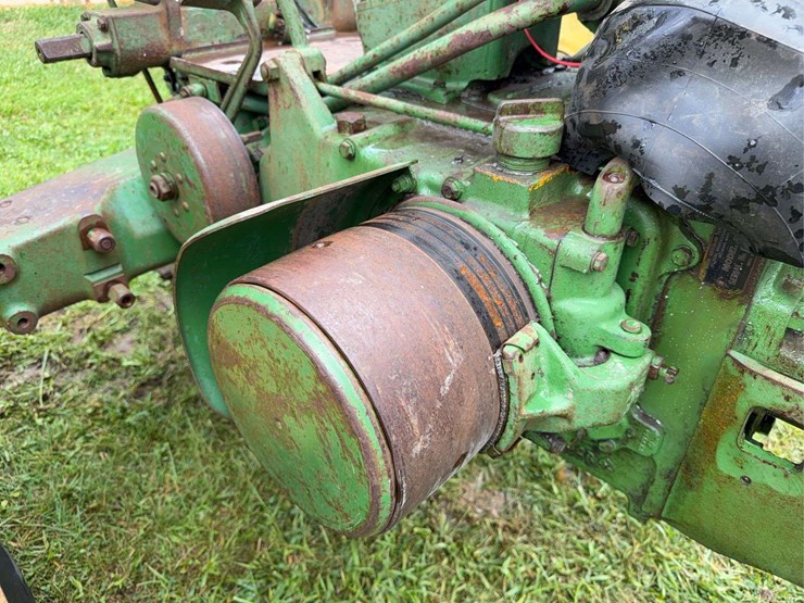 john-deere-50-image-23