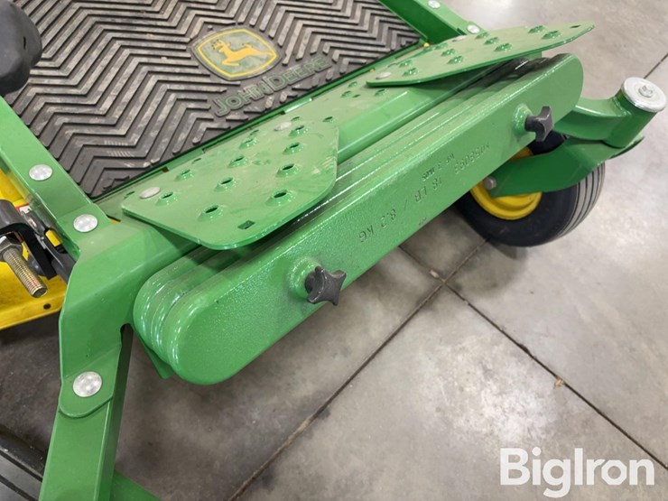 2014-john-deere-z425-image-11