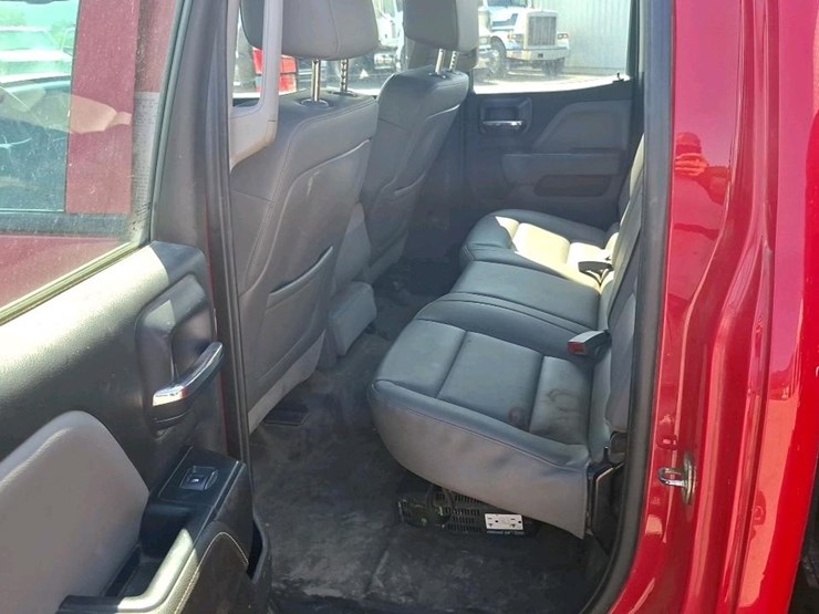 2015-chevrolet-3500-image-20