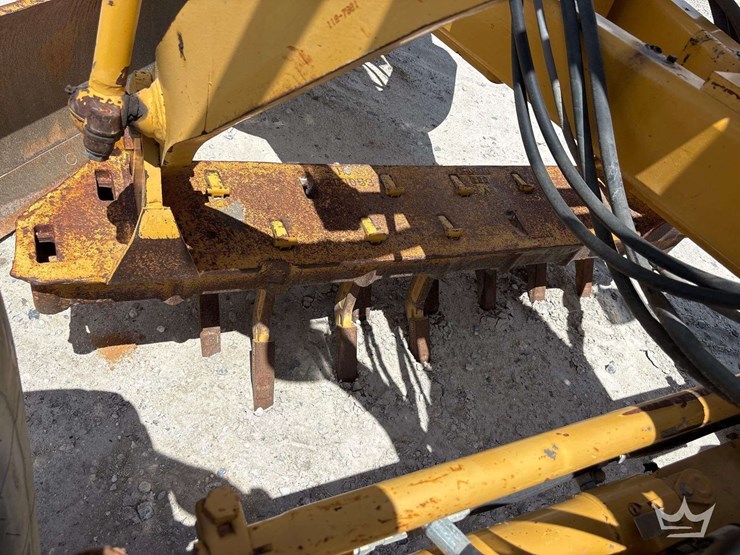 caterpillar-c6.6-image-37