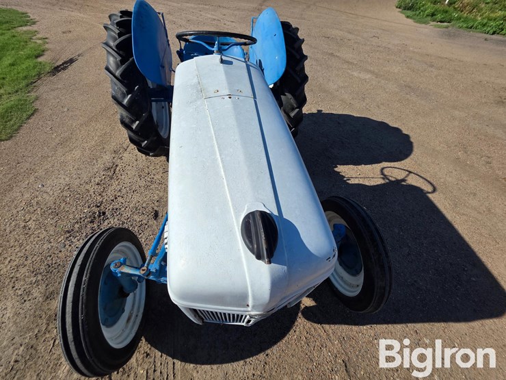 ford-8n-image-9