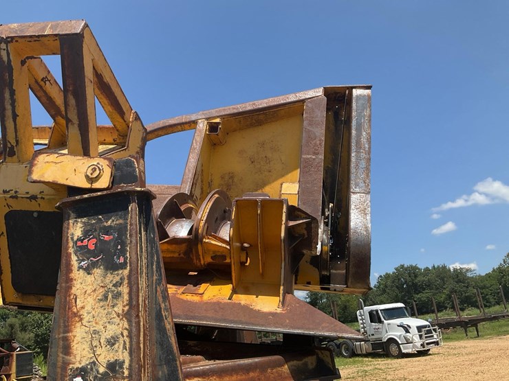 2013-deere-437d-image-62