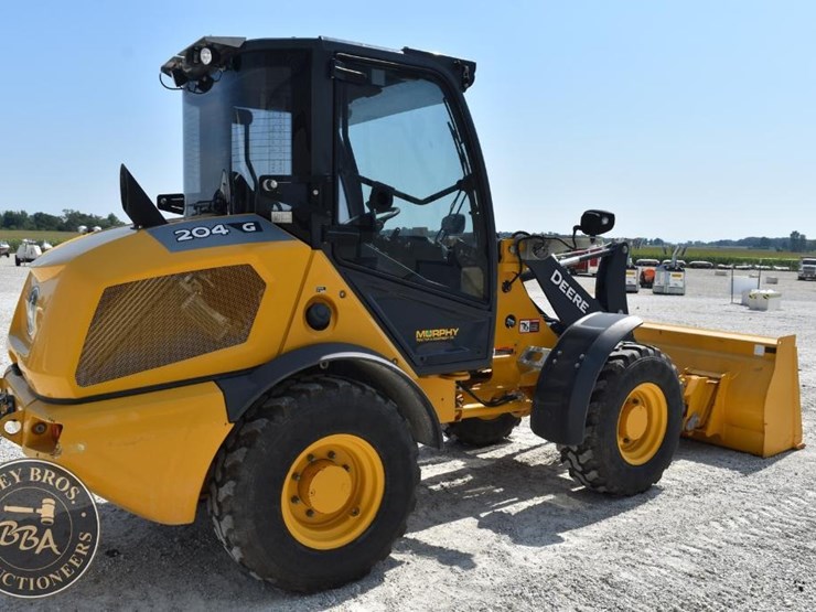 2024-deere-204-g-tier-image-19