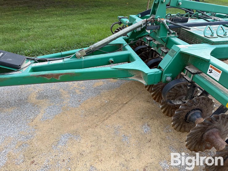 great-plains-1500tt-image-12