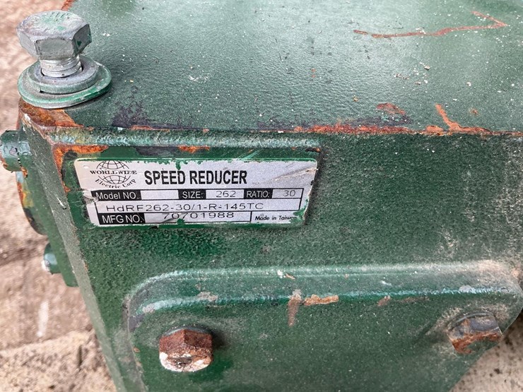 #161-•-speed-reducer-and-parts-image-6