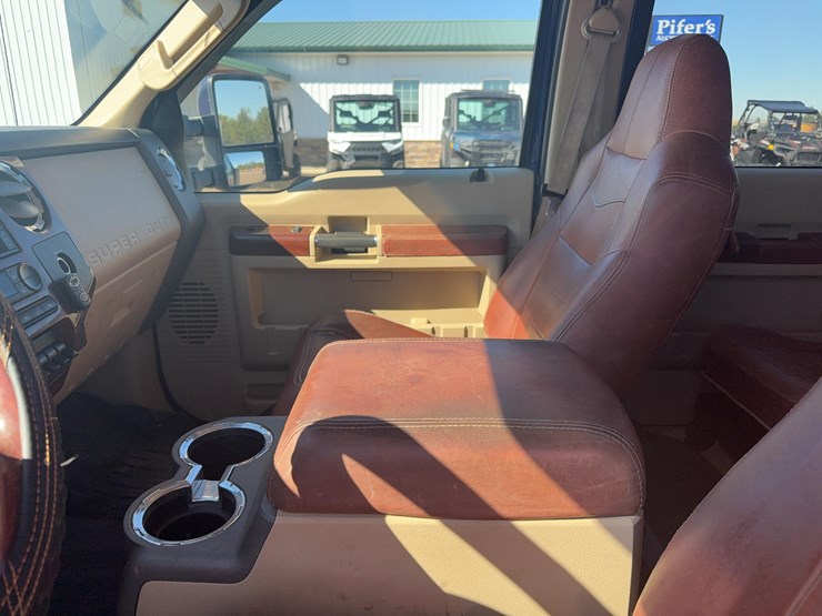 2008-ford-f350-image-17