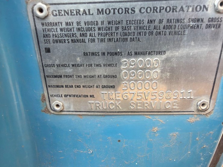 gmc-6500-truck-image-20